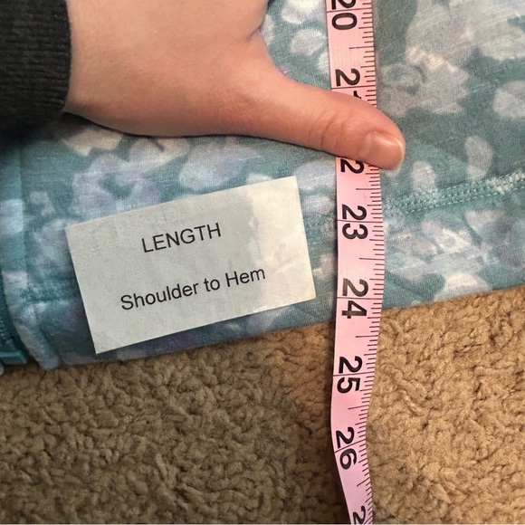 Isaac Mizrahi | Soft Quilted Zip Up Jacket Light Blue Printed Women’s Size Large - Picture 10 of 10